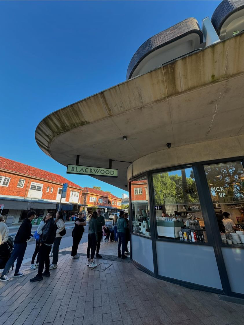 Blackwood Café: A Vibrant Haven in Bondi | Book Your Table Now!